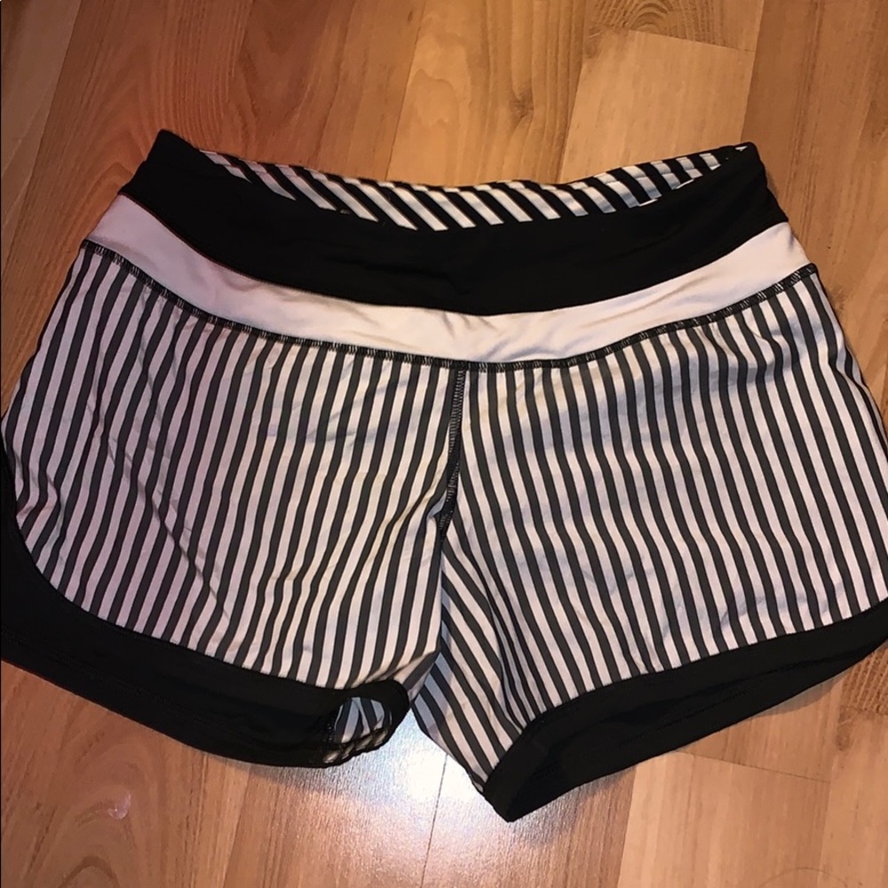white pinstripe front lululemon short